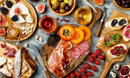 Les 5 choses à savoir sur les apéritifs dînatoires